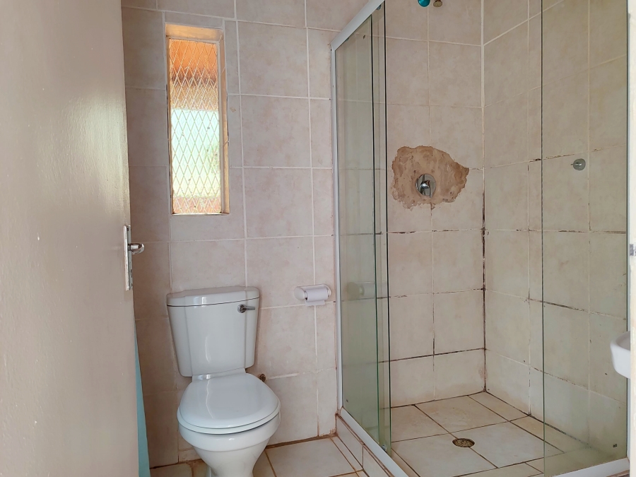 7 Bedroom Property for Sale in Randlespark North West
